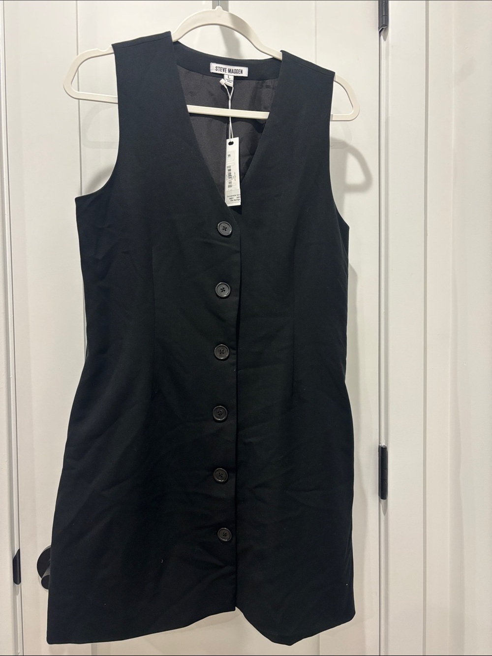 Steve Madden Black Button-Front Sleeveless Shift Dress